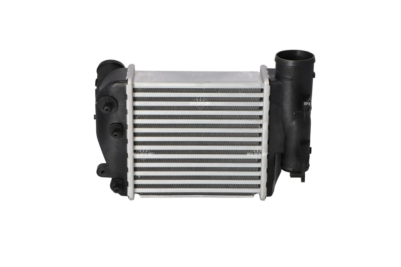Chłodnica intercoolera NRF 30768 cena, od 95,34 USD