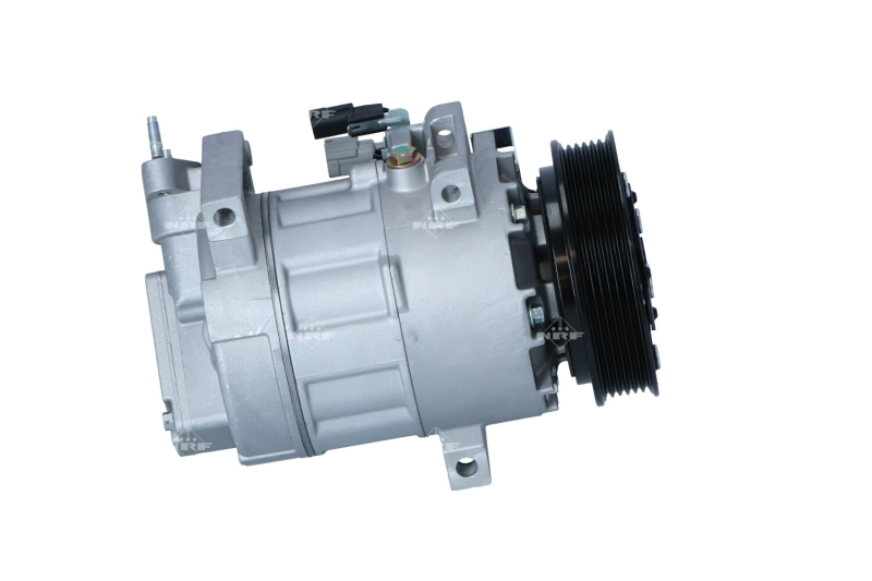 Sprężarka klimatyzacji NRF 32670 cena, od 404,56 USD
