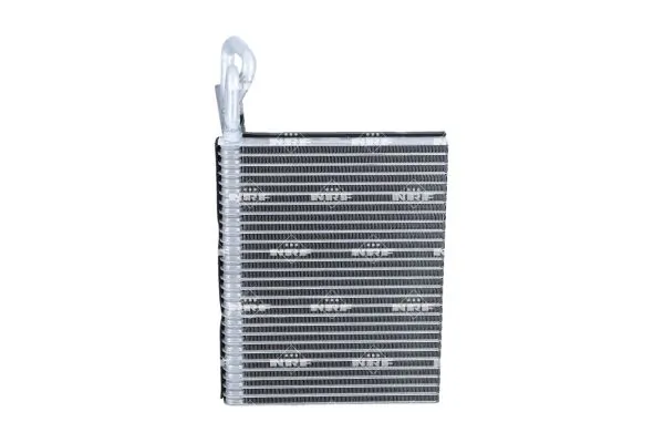 Parownik klimatyzacji BMW X5 SUV (F15, F85) (2013 - 2018) cena, od 112,36 USD