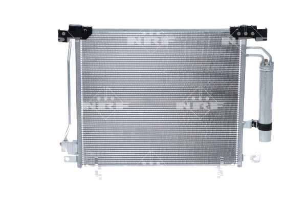 Chłodnica klimatyzacji Nissan JUKE NMUK hatchback (F15E) (2010 - 2019) cena, od 120,38 USD