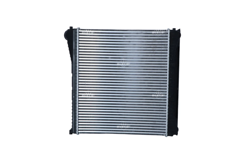 Chłodnica intercoolera Land Rover Range Rover III SUV (L322) (2010 - 2012) cena, od 239,91 USD