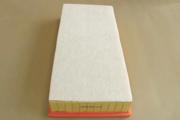  Filtr powietrza Porsche Cayenne 2