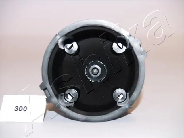 Kopułka rozdzielacza zapłonu  do Mitsubishi Lancer III C1A,C6A
