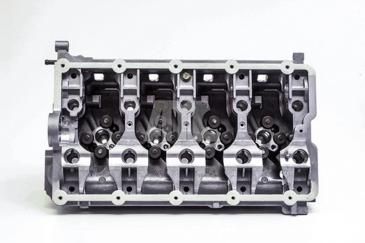 Głowica cylindrów 908818 AMC