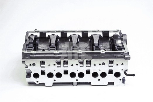 Głowica cylindrów 908818 AMC