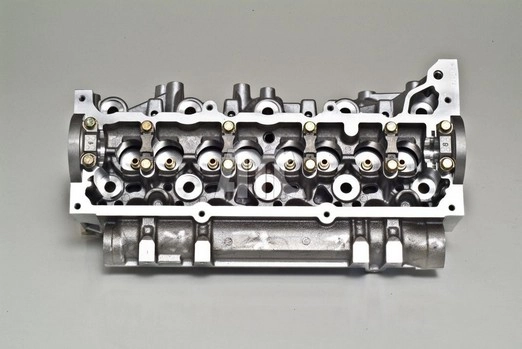 Głowica cylindrów 908521 AMC