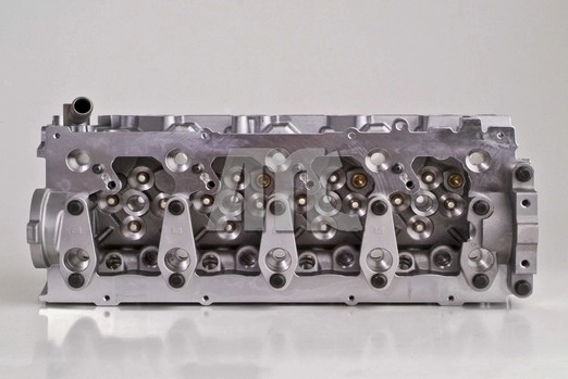 Głowica cylindrów 908773 AMC