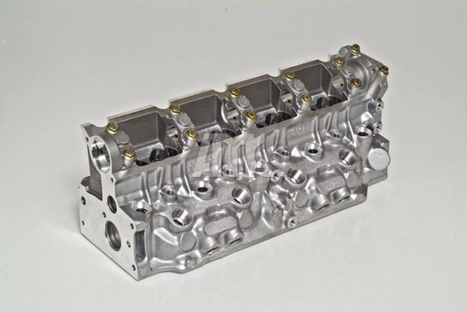 Głowica cylindrów 7711134641 Renault (RVI)