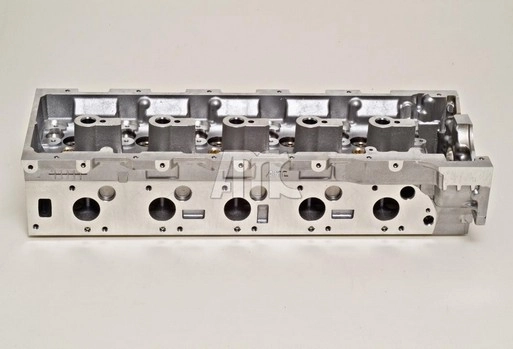 Głowica cylindrów 908575 AMC