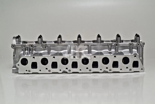 Do koszyka Głowica cylindrów Nissan Patrol  Y60