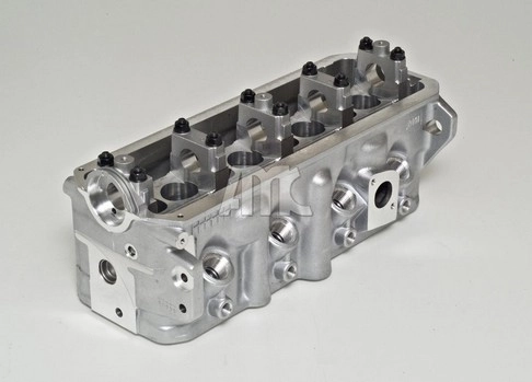 Głowica cylindrów Audi 80 8C2