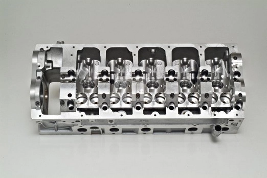 Głowica cylindrów 908712 AMC