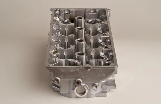 908749 AMC Głowica cylindrów