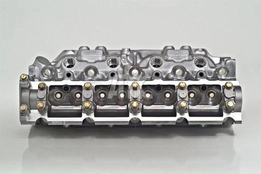 Głowica cylindrów 908098 AMC