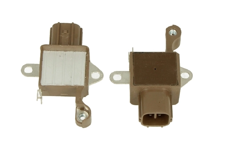 Regulator alternatora (przekaźnik ładowania) Lexus IS E2