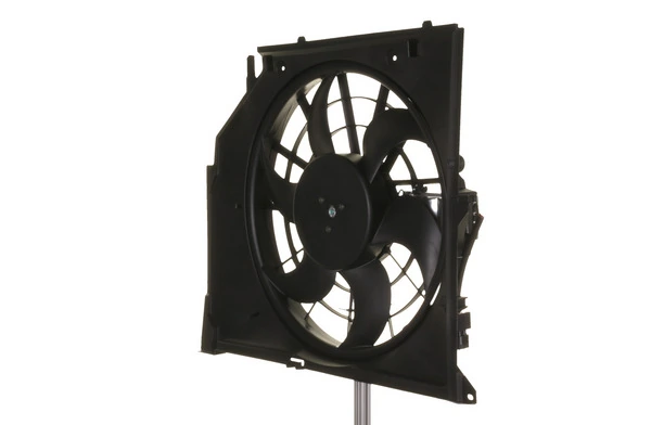 Dyfuzor chłodnicy, w komplecie z silnikiem i wirnikiem Mahle Original CFF137000S cena, od 175,36 USD