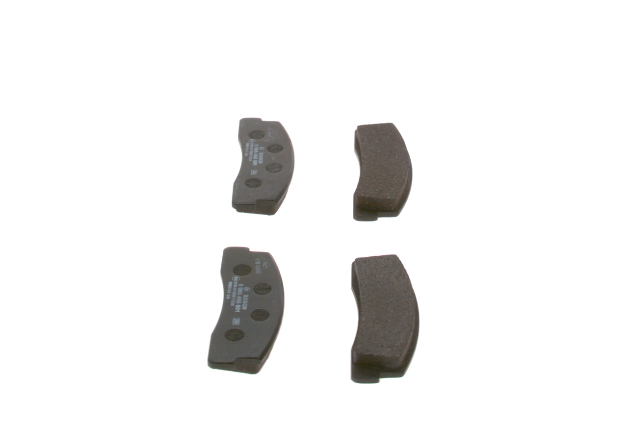 Do koszyka 0986466601 Bosch Klocki hamulcowe przednie tarczowe