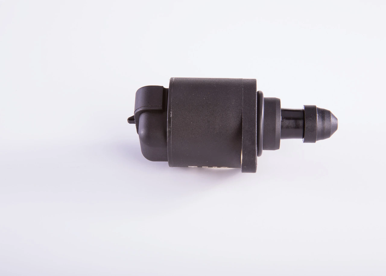 Regulator biegu jałowego Bosch F00099M100 cena, od 18,55 USD