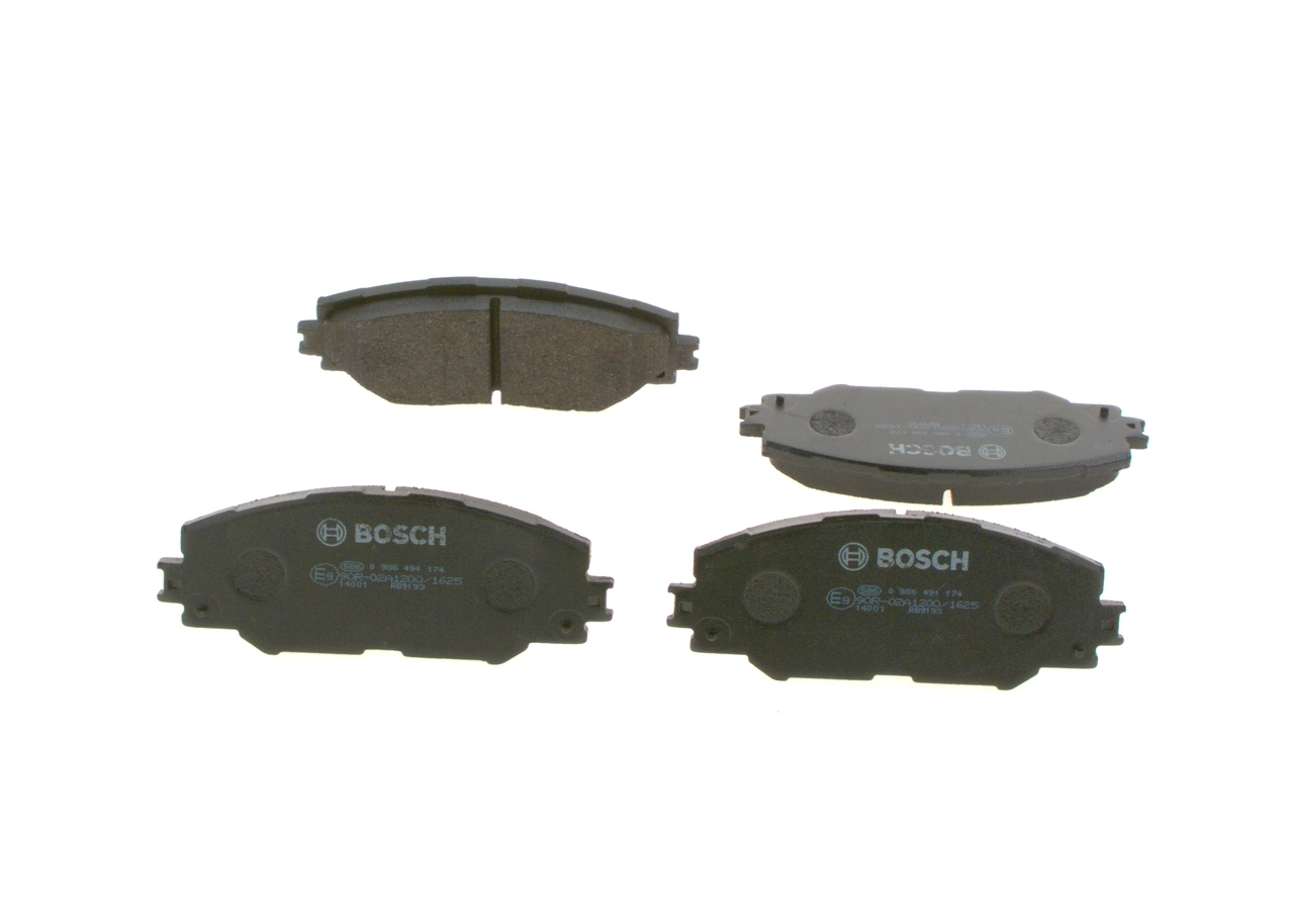 Do koszyka 0986494174 Bosch Klocki hamulcowe przednie tarczowe
