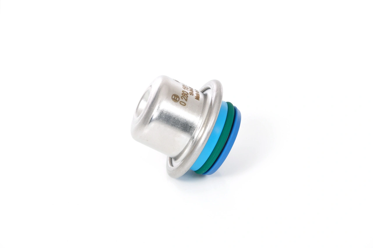 Regulator ciśnienia paliwa w listwie paliwowej Bosch 0280161511 cena, od 35,66 USD