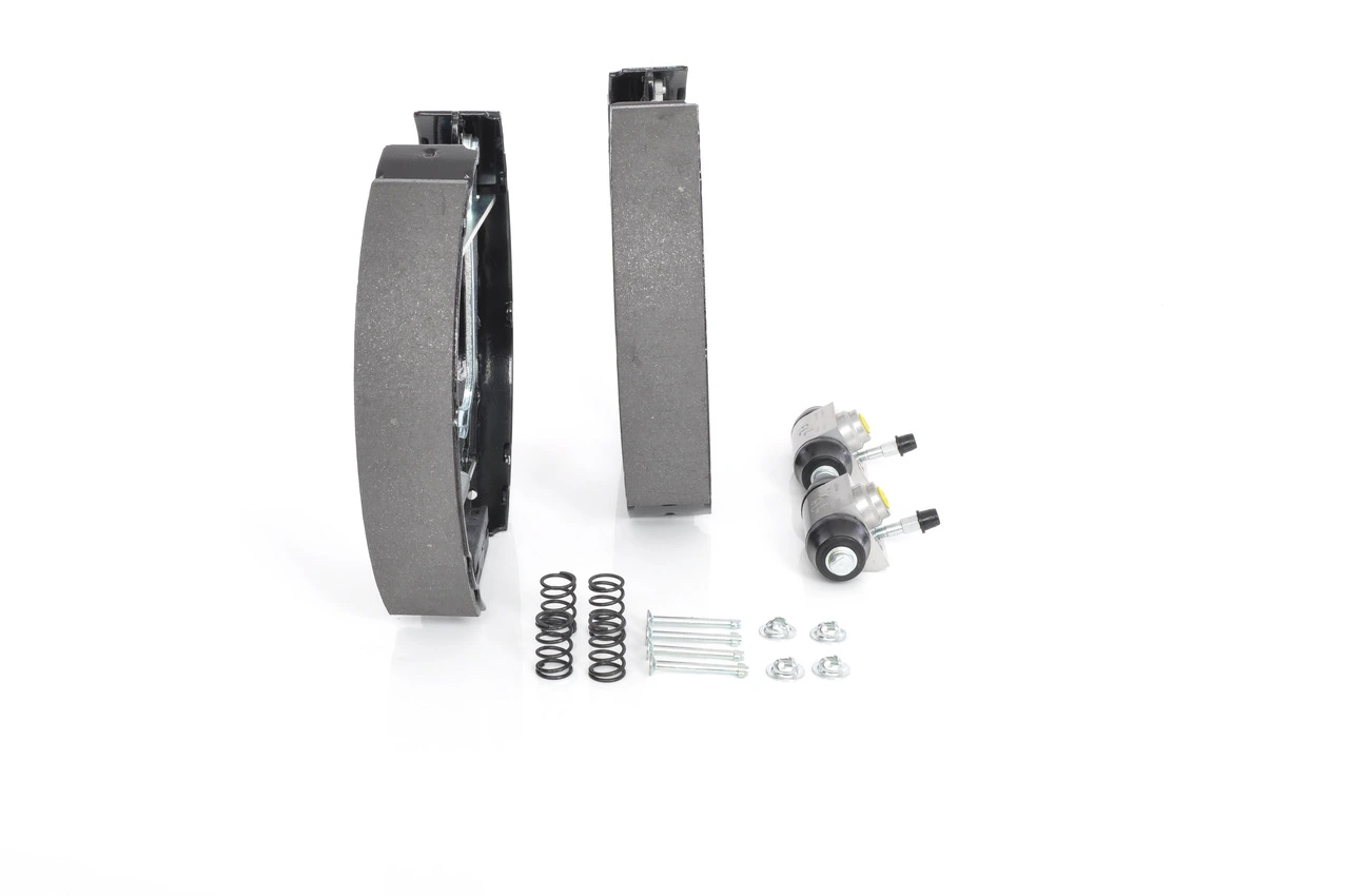 Klocki hamulcowe tylne bębnowe, kompletne z cylindrami, zestaw Bosch 0204114634 cena, od 101,04 USD