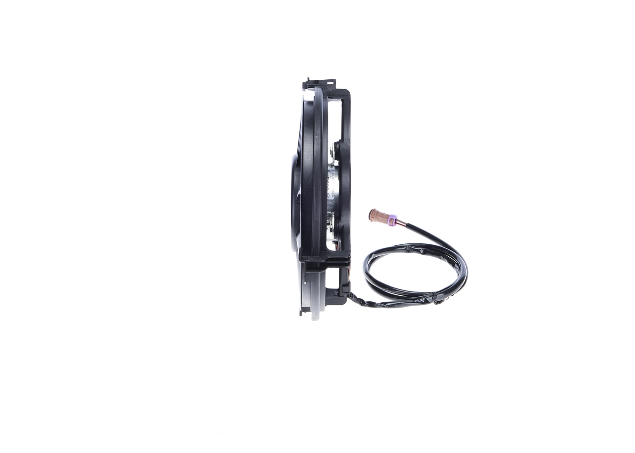 Do koszyka 0986338108 Bosch Wentylator elektryczny układu chłodzenia kompletny (silnik+wirnik)