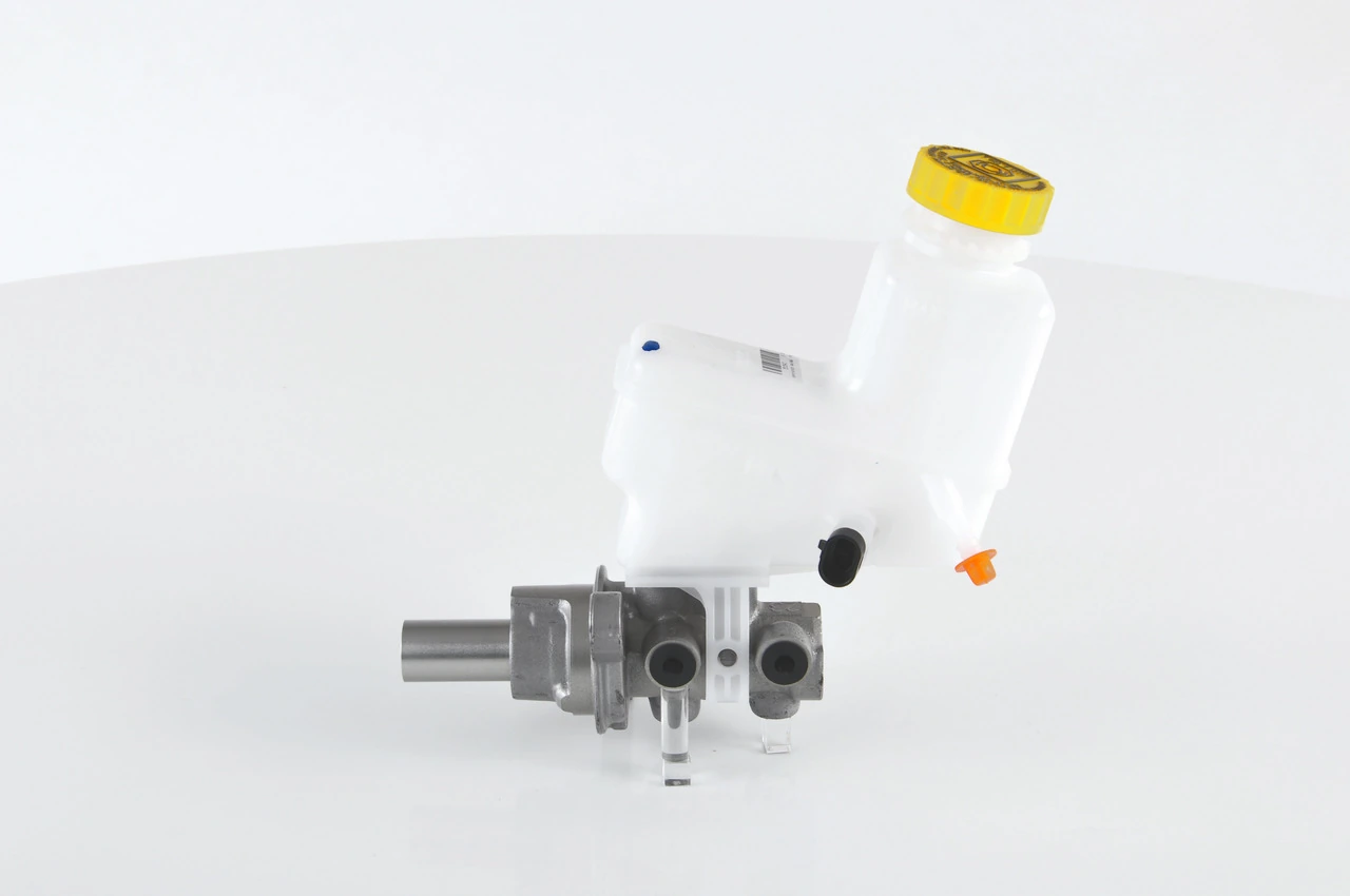 Do koszyka Główny cylinder hamulców Fiat Doblo I 223