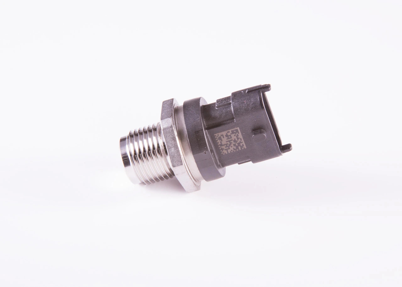 Czujnik ciśnienia paliwa Bosch 0281006053 cena, od 51,97 USD