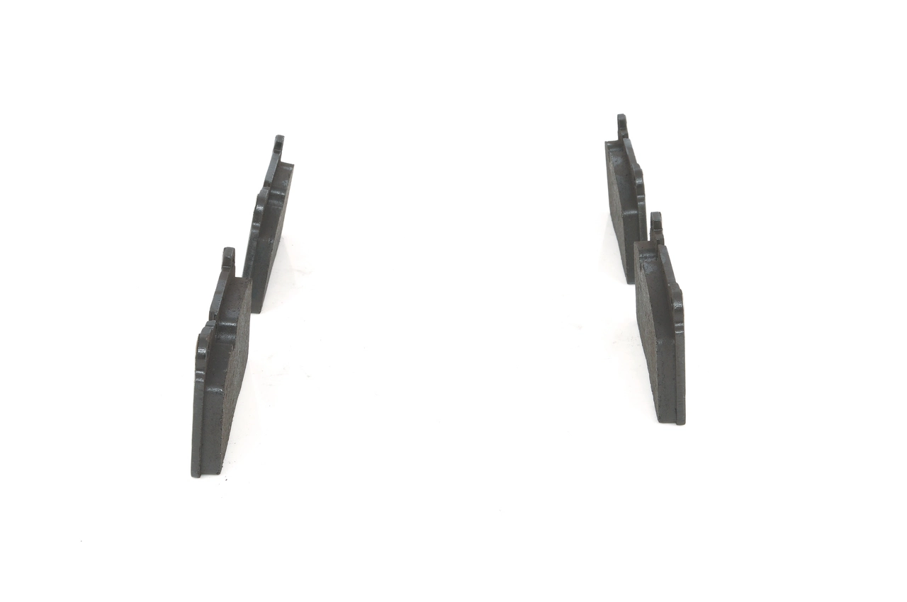 Klocki hamulcowe przednie tarczowe Bosch 0986494702 cena, od 35,51 USD