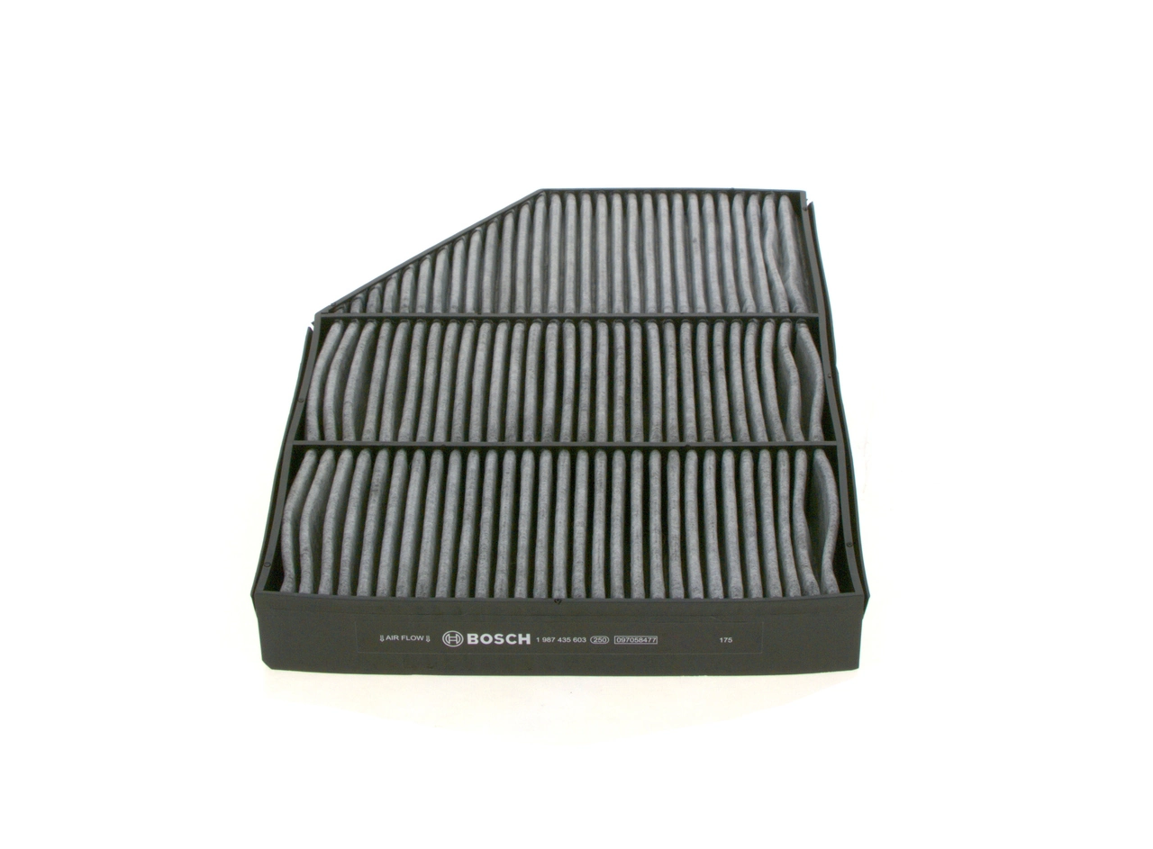 Filtr kabiny Bosch 1987435603 cena, od 48,85 USD