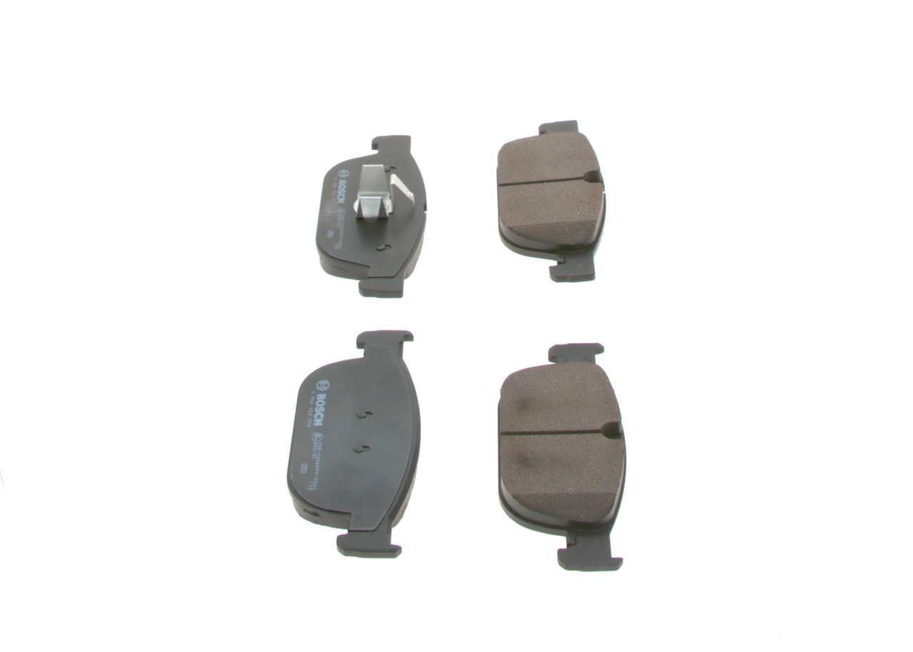 Do koszyka 0986424599 Bosch Klocki hamulcowe przednie tarczowe