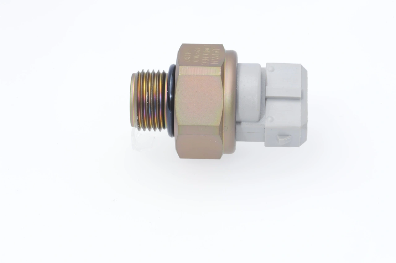 Rozpylacz wtrysku diesla Bosch 0433175386 cena, od 73,91 USD