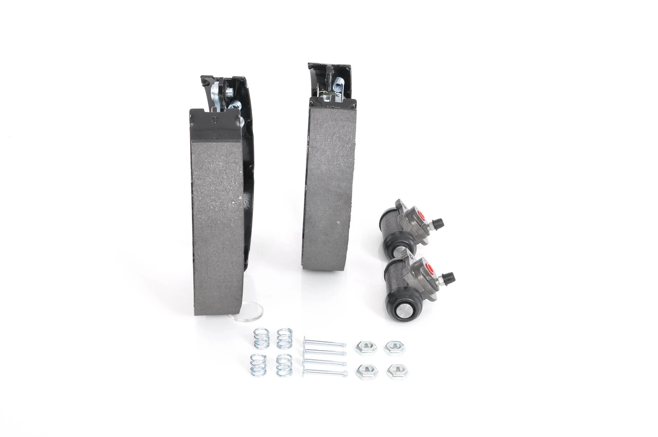 Do koszyka 0204114153 Bosch Klocki hamulcowe tylne bębnowe, kompletne z cylindrami, zestaw