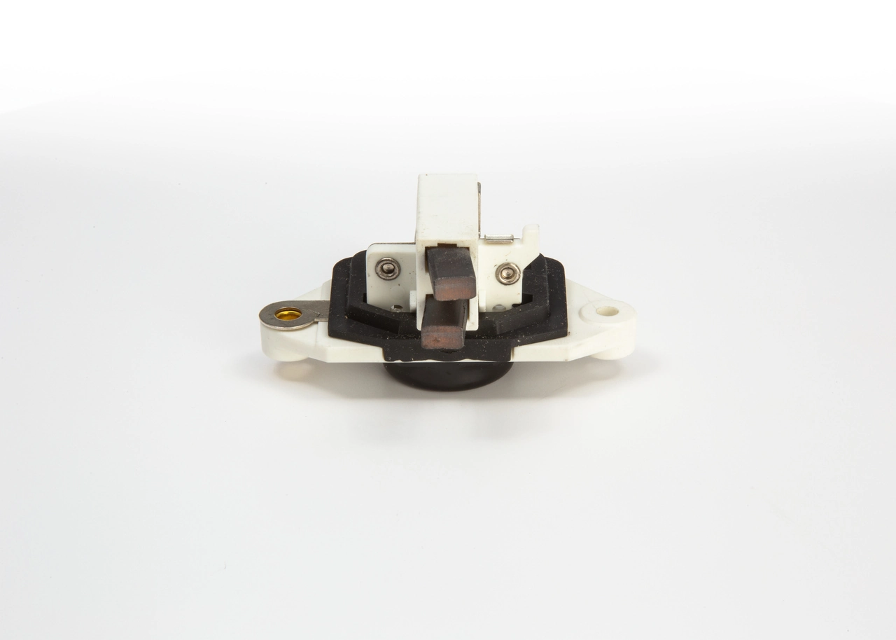 Regulator alternatora (przekaźnik ładowania) Bosch 1986AE0007