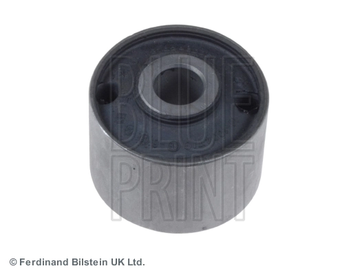 Silentblock przedniego wahacza dolnego do Nissan Patrol  Y61