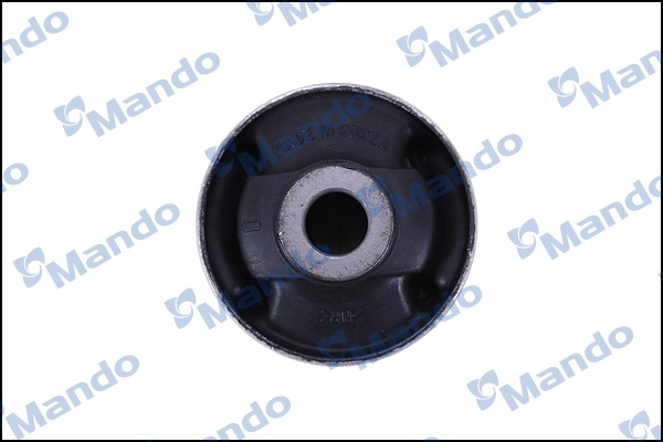 Do koszyka DCC010708 Mando Silentblock przedniego wahacza dolnego