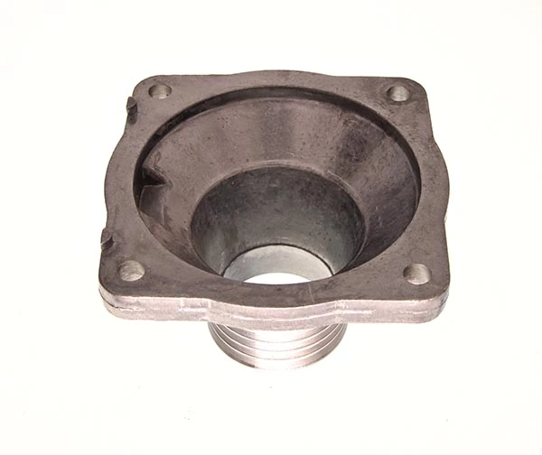 Obudowa termostatu BMW 7 E32