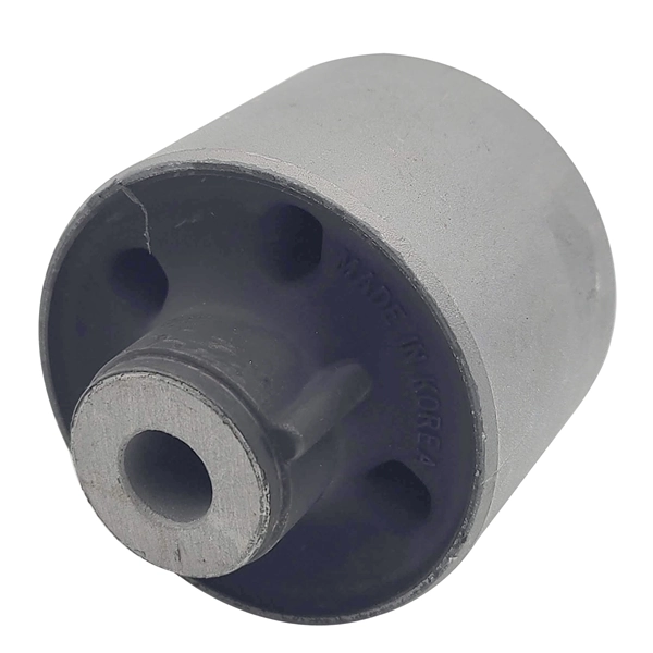 GV0046 CTR Silentblock tylnej belki