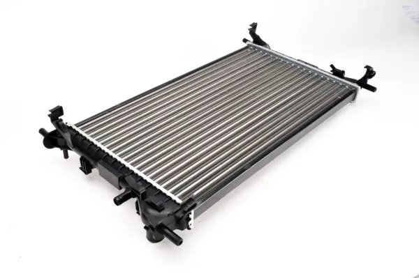  Chłodnica silnika Ford Focus 1