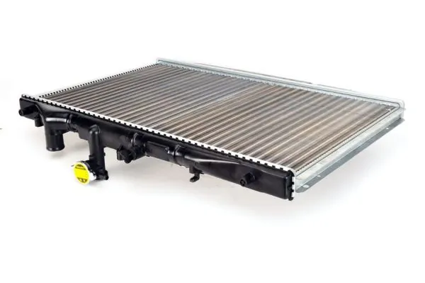 Chłodnica silnika Mazda 626 3 GD