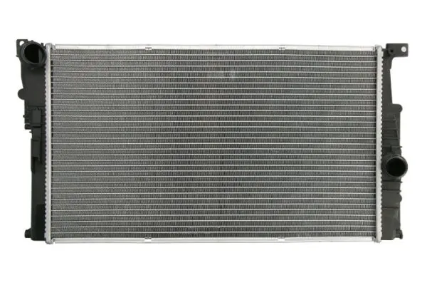 Do koszyka Chłodnica silnika BMW 2  F23