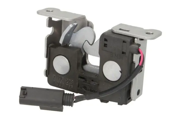 Do koszyka Zamek maski BMW X3  E83