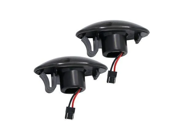  Powtarzacz kierunkowskazu na błotniku Suzuki Grand Vitara 