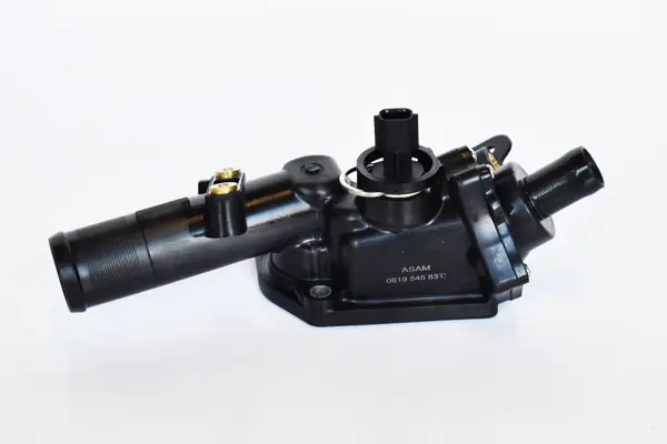 Obudowa termostatu do Nissan JUKE JPN F15