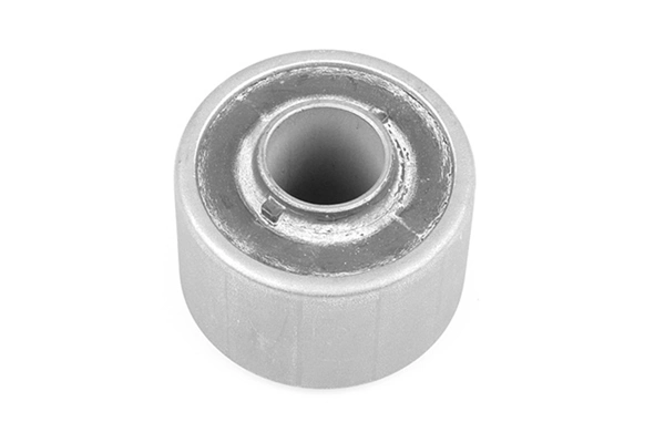 545708H300 Nissan/Infiniti Silentblock przedniego wahacza dolnego