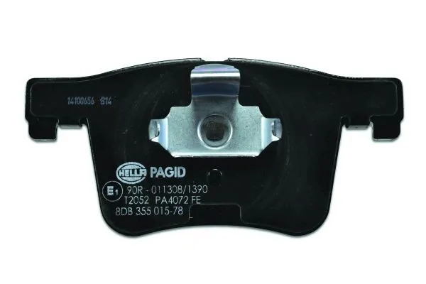 Klocki hamulcowe przednie tarczowe 8DB355015781 HELLA
