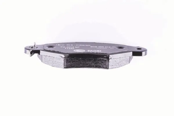 Do koszyka 8DB355012711 HELLA Klocki hamulcowe przednie tarczowe