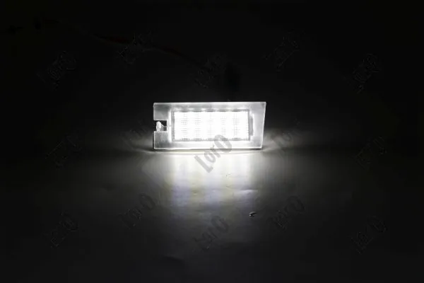 Lampa oświetlenia tylnej tablicy rejestracyjnej Jeep Cherokee SUV (KL) (2014 - 2023) cena, od 3,14 USD