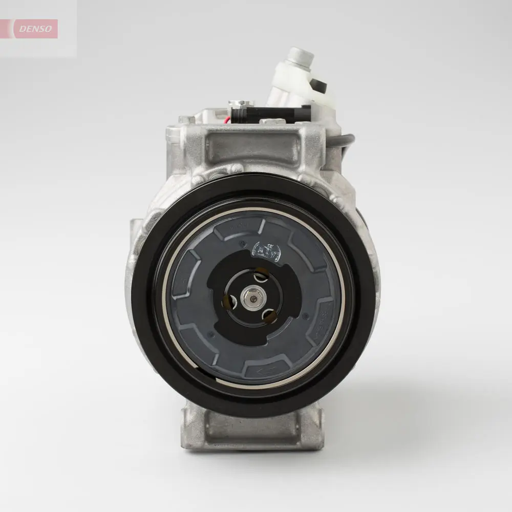 Sprężarka klimatyzacji Denso DCP17026 cena, od 279,22 USD