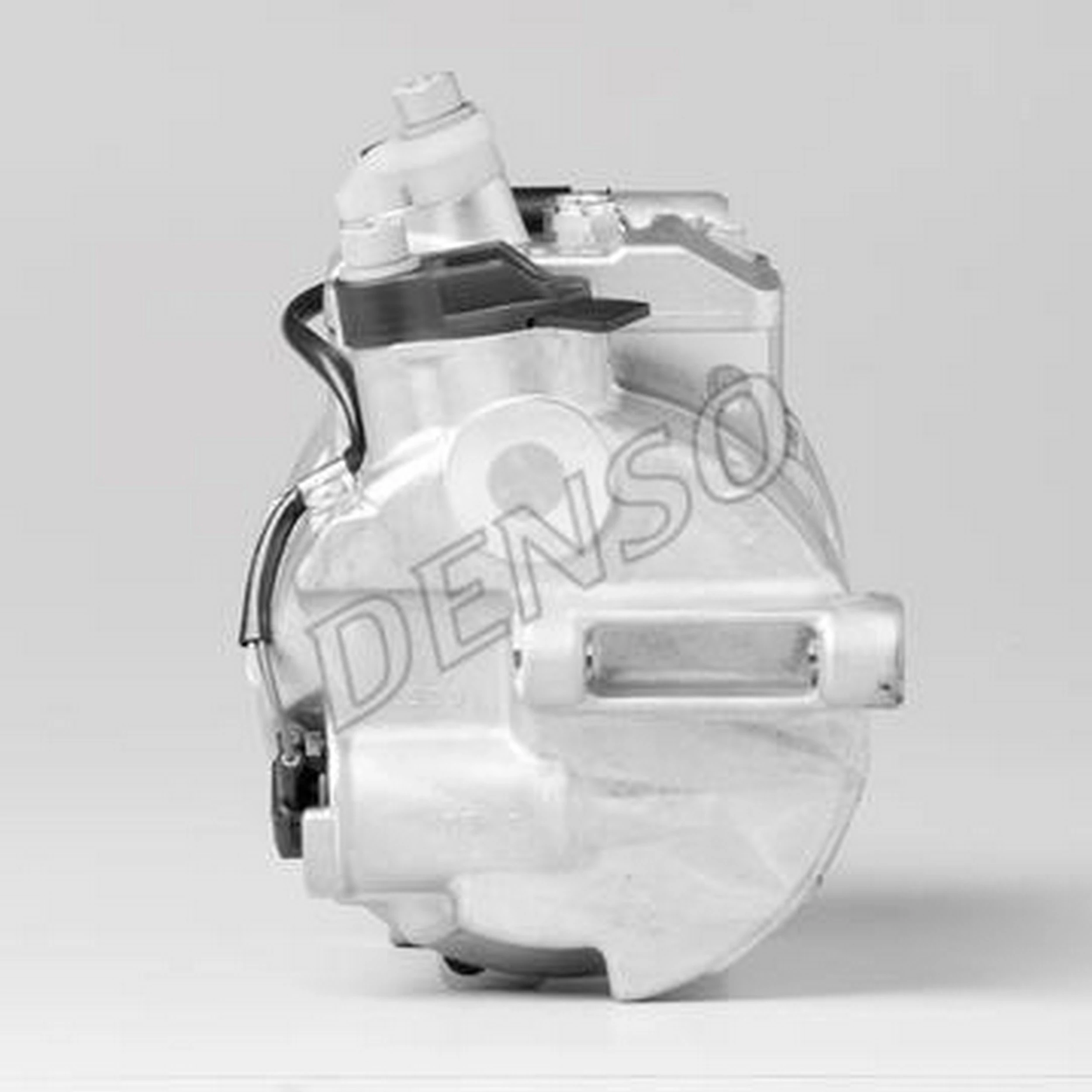 Sprężarka klimatyzacji Denso DCP17128 cena, od 405,55 USD